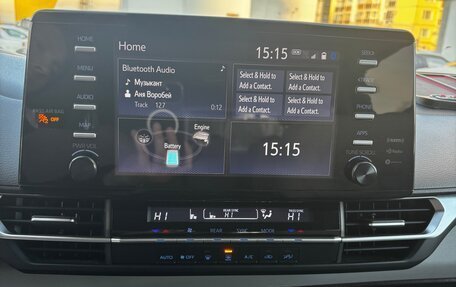 Toyota Sienna, 2021 год, 4 400 000 рублей, 10 фотография