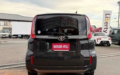 Toyota Sienta, 2022 год, 1 621 000 рублей, 6 фотография