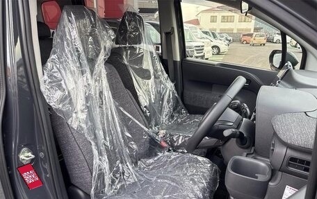 Toyota Sienta, 2022 год, 1 621 000 рублей, 26 фотография