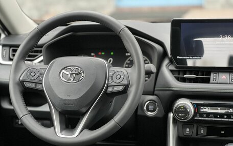 Toyota RAV4, 2025 год, 4 090 000 рублей, 15 фотография