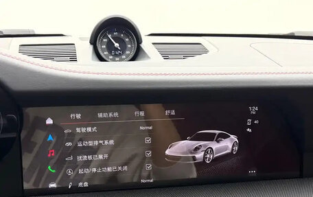 Porsche 911, 2023 год, 13 000 000 рублей, 14 фотография