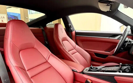 Porsche 911, 2023 год, 13 000 000 рублей, 18 фотография