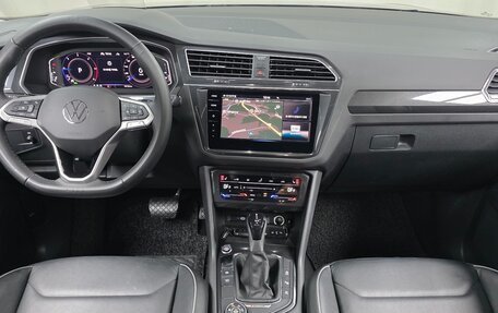 Volkswagen Tiguan II, 2022 год, 3 990 548 рублей, 5 фотография