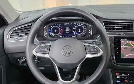 Volkswagen Tiguan II, 2022 год, 3 990 548 рублей, 11 фотография