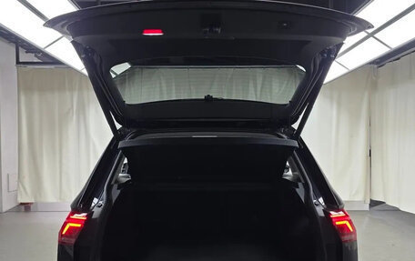 Volkswagen Tiguan II, 2022 год, 3 990 548 рублей, 17 фотография