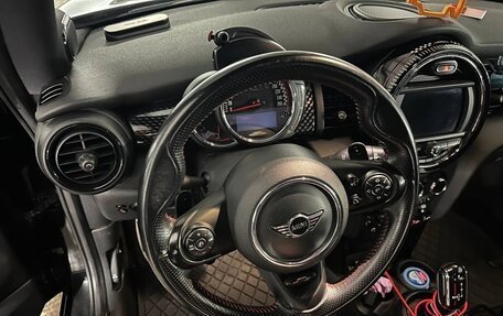 MINI Hatch, 2018 год, 2 690 000 рублей, 6 фотография