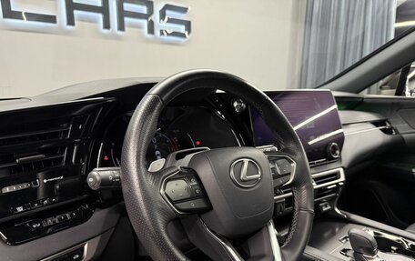 Lexus RX IV рестайлинг, 2023 год, 12 494 000 рублей, 13 фотография