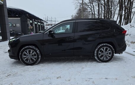 Toyota RAV4, 2024 год, 4 100 000 рублей, 4 фотография