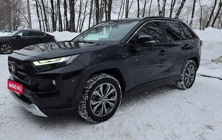 Toyota RAV4, 2024 год, 4 100 000 рублей, 5 фотография