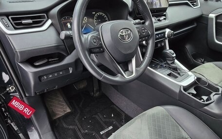 Toyota RAV4, 2024 год, 4 100 000 рублей, 17 фотография