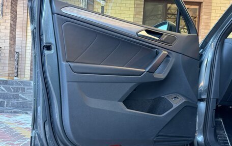 Volkswagen Tiguan II, 2021 год, 3 200 000 рублей, 9 фотография