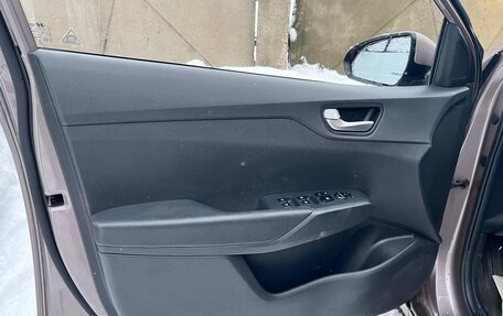 Hyundai Solaris II рестайлинг, 2020 год, 1 420 000 рублей, 10 фотография