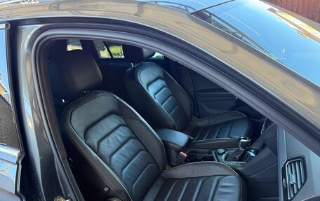 Volkswagen Tiguan II, 2021 год, 3 200 000 рублей, 18 фотография