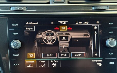 Volkswagen Tiguan II, 2021 год, 3 200 000 рублей, 28 фотография