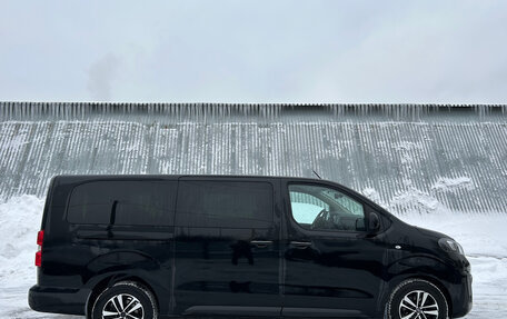 Opel Zafira Life I, 2022 год, 2 799 000 рублей, 6 фотография