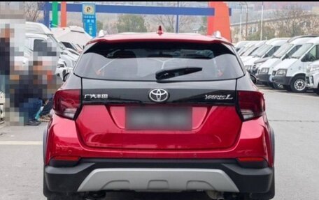 Toyota Yaris, 2021 год, 1 550 000 рублей, 4 фотография