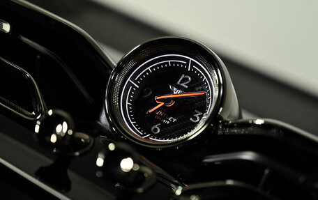 Bentley Bentayga I, 2025 год, 47 000 000 рублей, 12 фотография