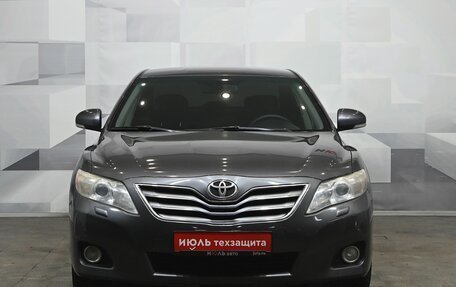 Toyota Camry, 2011 год, 1 350 000 рублей, 2 фотография