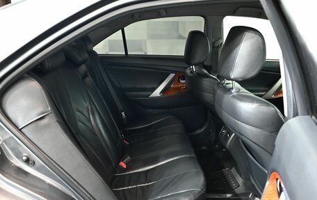 Toyota Camry, 2011 год, 1 350 000 рублей, 17 фотография