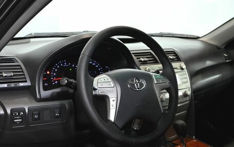 Toyota Camry, 2011 год, 1 350 000 рублей, 13 фотография