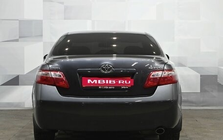 Toyota Camry, 2011 год, 1 350 000 рублей, 4 фотография