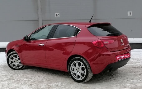 Alfa Romeo Giulietta, 2013 год, 1 099 000 рублей, 6 фотография