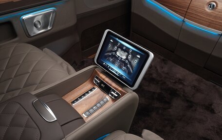 Mercedes-Benz V-Класс, 2025 год, 30 500 000 рублей, 4 фотография