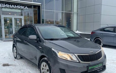 KIA Rio III рестайлинг, 2013 год, 660 000 рублей, 3 фотография