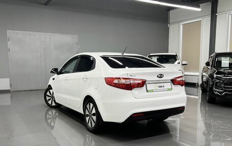 KIA Rio III рестайлинг, 2014 год, 995 000 рублей, 6 фотография