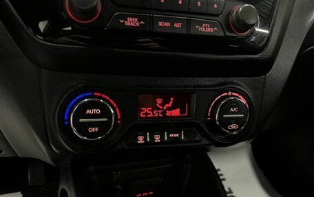 KIA Rio III рестайлинг, 2014 год, 995 000 рублей, 17 фотография