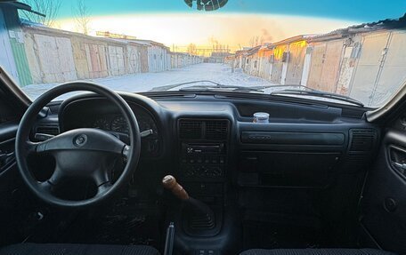 ГАЗ 31105 «Волга», 2005 год, 210 000 рублей, 7 фотография