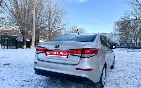 KIA Rio III рестайлинг, 2015 год, 955 000 рублей, 11 фотография