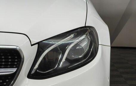 Mercedes-Benz E-Класс, 2017 год, 3 265 000 рублей, 10 фотография