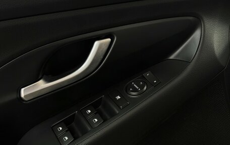 Hyundai i30 III, 2022 год, 1 900 000 рублей, 9 фотография