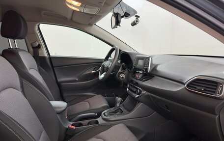 Hyundai i30 III, 2022 год, 1 900 000 рублей, 10 фотография