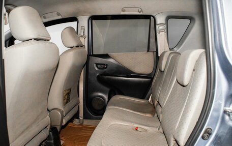 Toyota Ractis I, 2007 год, 600 000 рублей, 7 фотография