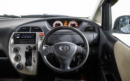 Toyota Ractis I, 2007 год, 600 000 рублей, 9 фотография