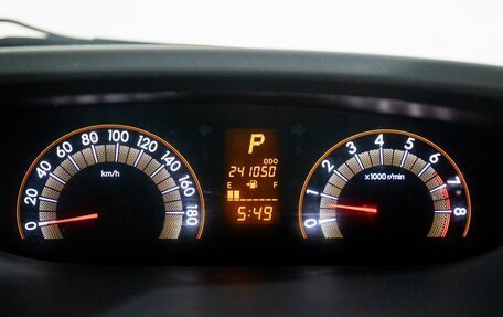 Toyota Ractis I, 2007 год, 600 000 рублей, 10 фотография