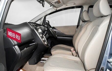 Toyota Ractis I, 2007 год, 600 000 рублей, 6 фотография