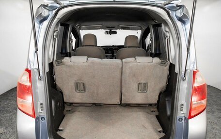 Toyota Ractis I, 2007 год, 600 000 рублей, 15 фотография