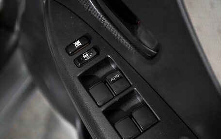 Toyota Ractis I, 2007 год, 600 000 рублей, 14 фотография