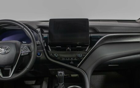 Toyota Camry, 2022 год, 3 255 000 рублей, 14 фотография