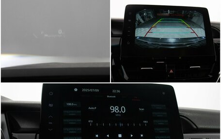 Toyota Camry, 2022 год, 3 255 000 рублей, 18 фотография