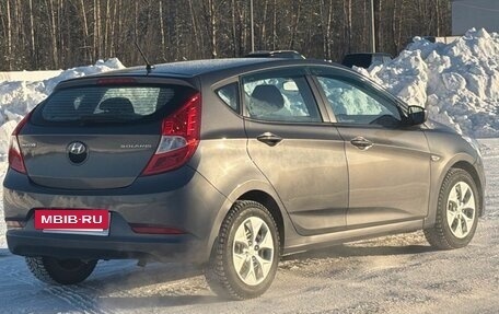 Hyundai Solaris II рестайлинг, 2015 год, 760 000 рублей, 2 фотография