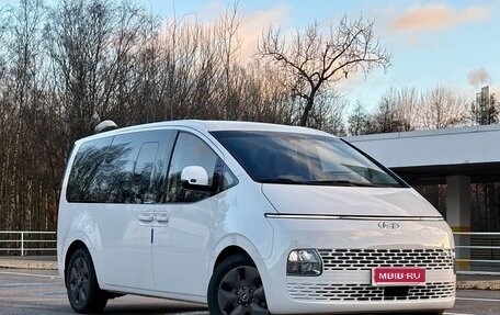 Hyundai Staria, 2021 год, 4 440 000 рублей, 1 фотография