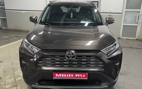 Toyota RAV4, 2020 год, 2 600 000 рублей, 1 фотография