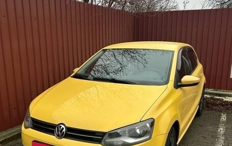 Volkswagen Polo VI (EU Market), 2010 год, 750 000 рублей, 1 фотография