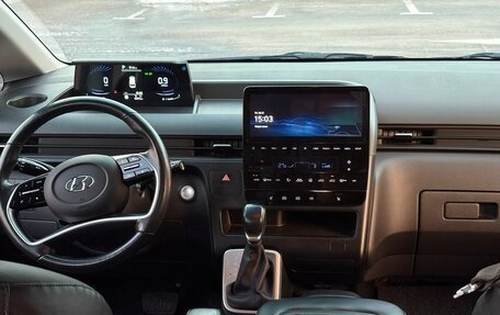 Hyundai Staria, 2021 год, 4 440 000 рублей, 19 фотография