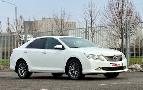 Toyota Camry, 2014 год, 1 890 000 рублей, 10 фотография