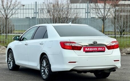 Toyota Camry, 2014 год, 1 890 000 рублей, 4 фотография